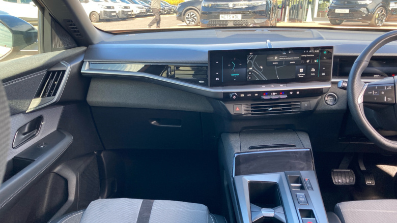 Vauxhall Grandland 1.2 Hybrid [136] GS 5dr e-DCT6 Petrol Hatchback